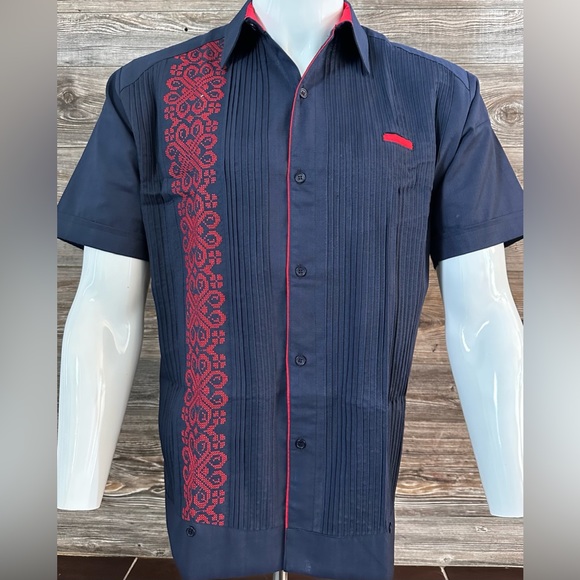 Casanova Mexican Guayabera Casual Shirt Navy Blue Short Sleeve Red Embroidery - Picture 8 of 11